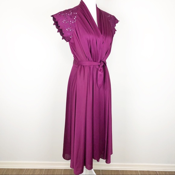 VINTAGE | Ayres by E. Eysen Crochet Wrap Dress - Picture 5 of 14